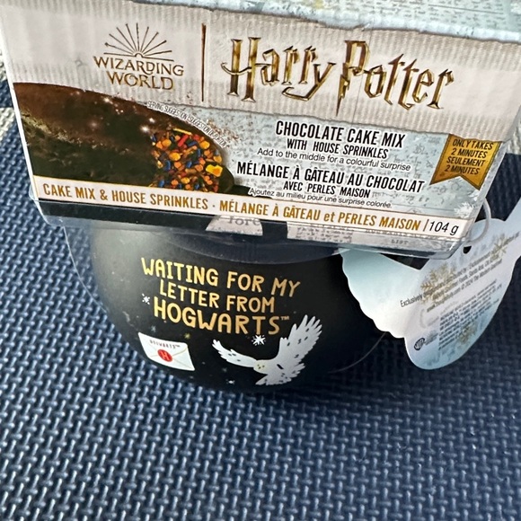 Warner Bros. Black Harry Potter Cauldron Mug - Picture 6 of 6